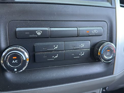 Used 2019 Nissan Frontier SV RWD image 22