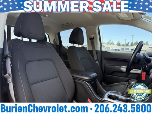 Used 2022 Chevrolet Colorado LT w/ LT Convenience Package AWD/4WD image 21