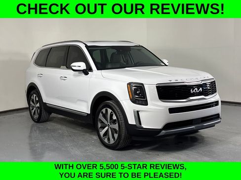 Used 2022 Kia Telluride S image 3