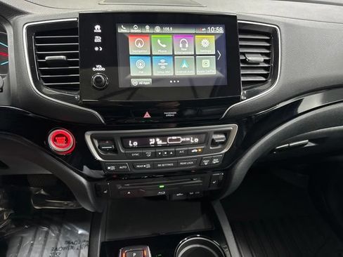Used 2021 Honda Pilot Touring image 20