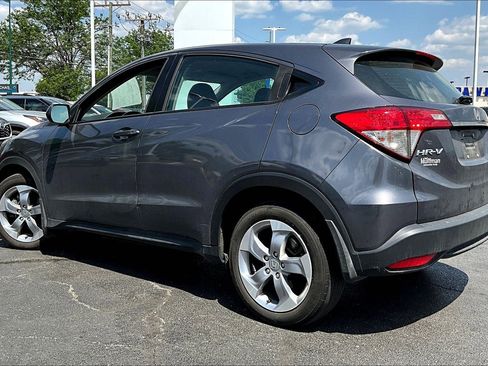 Used 2021 Honda HR-V LX image 3