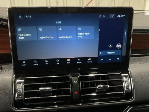 Used 2022 Lincoln Navigator L Reserve image 19