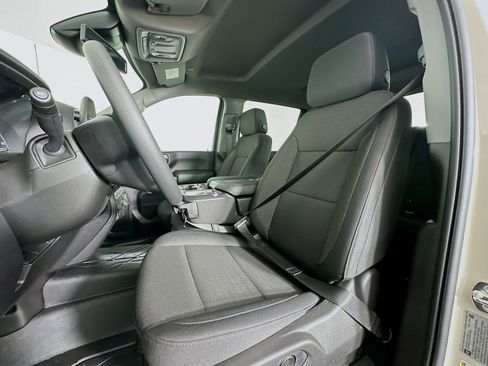 New 2026 Chevrolet Silverado 2500 Custom w/ Custom Value Package AWD/4WD image 20