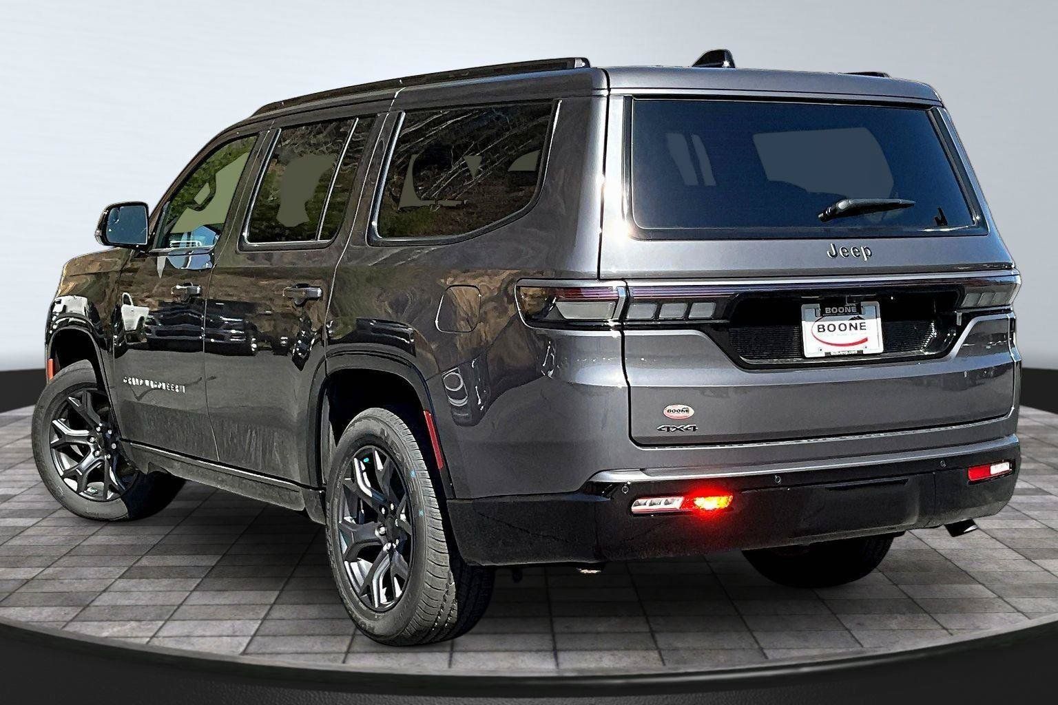 New 2026 Jeep Grand Wagoneer Limited w/ Premium Group II AWD/4WD image 3