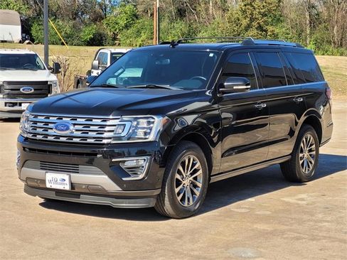 Used 2018 Ford Expedition Limited w/ Equipment Group 301A image 3