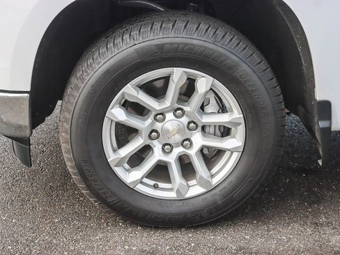 Used 2022 Chevrolet Silverado 1500 LT image 8