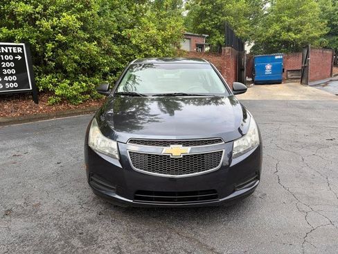 Used 2014 Chevrolet Cruze LS FWD image 10