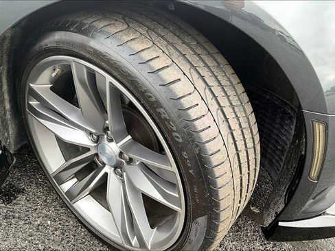 Used 2018 Chevrolet Camaro SS RWD image 7