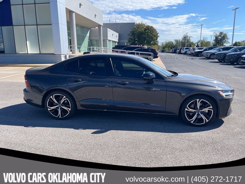 Certified 2024 Volvo S60 B5 Ultimate w/ Climate Package AWD/4WD image 4