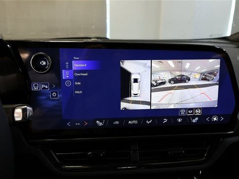 New 2026 Chevrolet Equinox EV RS image 31