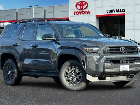 New 2025 Toyota 4Runner SR5 image 2