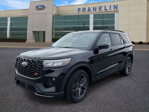 New 2026 Ford Explorer ST w/ Sun And Sound Package image 3