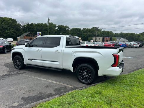 Used 2023 Toyota Tundra Platinum AWD/4WD image 4