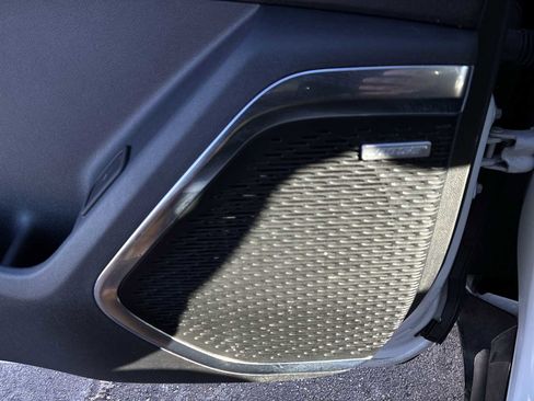 Certified 2024 Chevrolet Traverse RS image 25