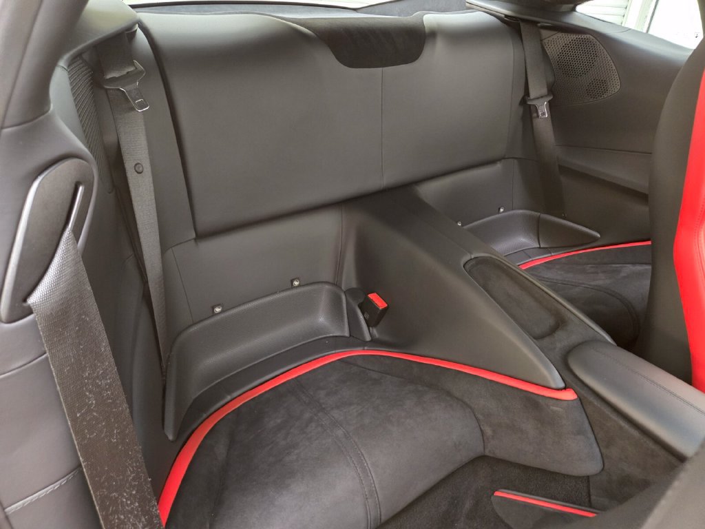 Used 2024 Ferrari Roma RWD image 24