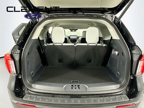 New 2026 Ford Explorer Platinum AWD/4WD image 10