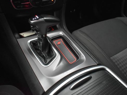 Used 2019 Dodge Charger Scat Pack RWD image 34