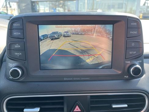 Used 2021 Hyundai Kona SEL w/ Cargo Package image 16