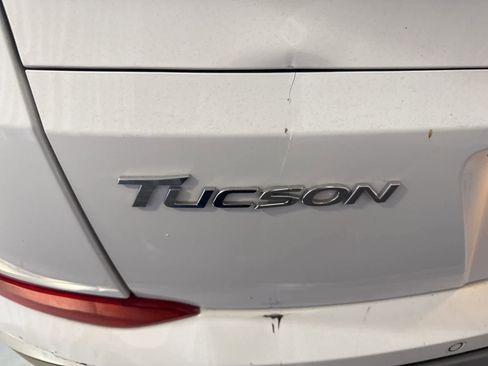 Used 2018 Hyundai Tucson Value FWD image 13