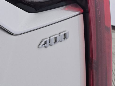 Used 2024 Cadillac XT6 Premium Luxury w/ LPO, Floor Liner Package image 14