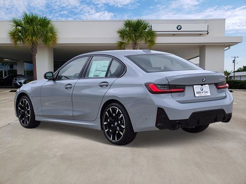 New 2026 BMW 330i Sedan w/ M Sport Package RWD image 6