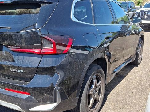 Used 2025 BMW X1 xDrive28i image 4