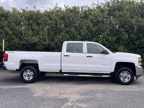 Used 2016 Chevrolet Silverado 2500 W/T AWD/4WD image 8