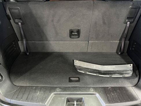 Used 2014 Chevrolet Traverse LT AWD/4WD image 16