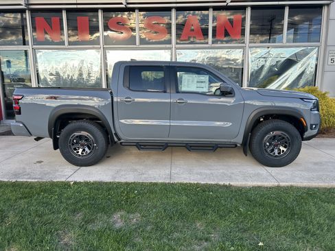 New 2026 Nissan Frontier PRO-4X w/ Pro-4x Convenience Package image 5