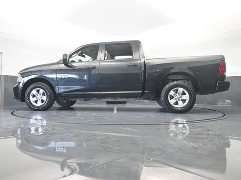 Used 2018 RAM 1500 Express image 52