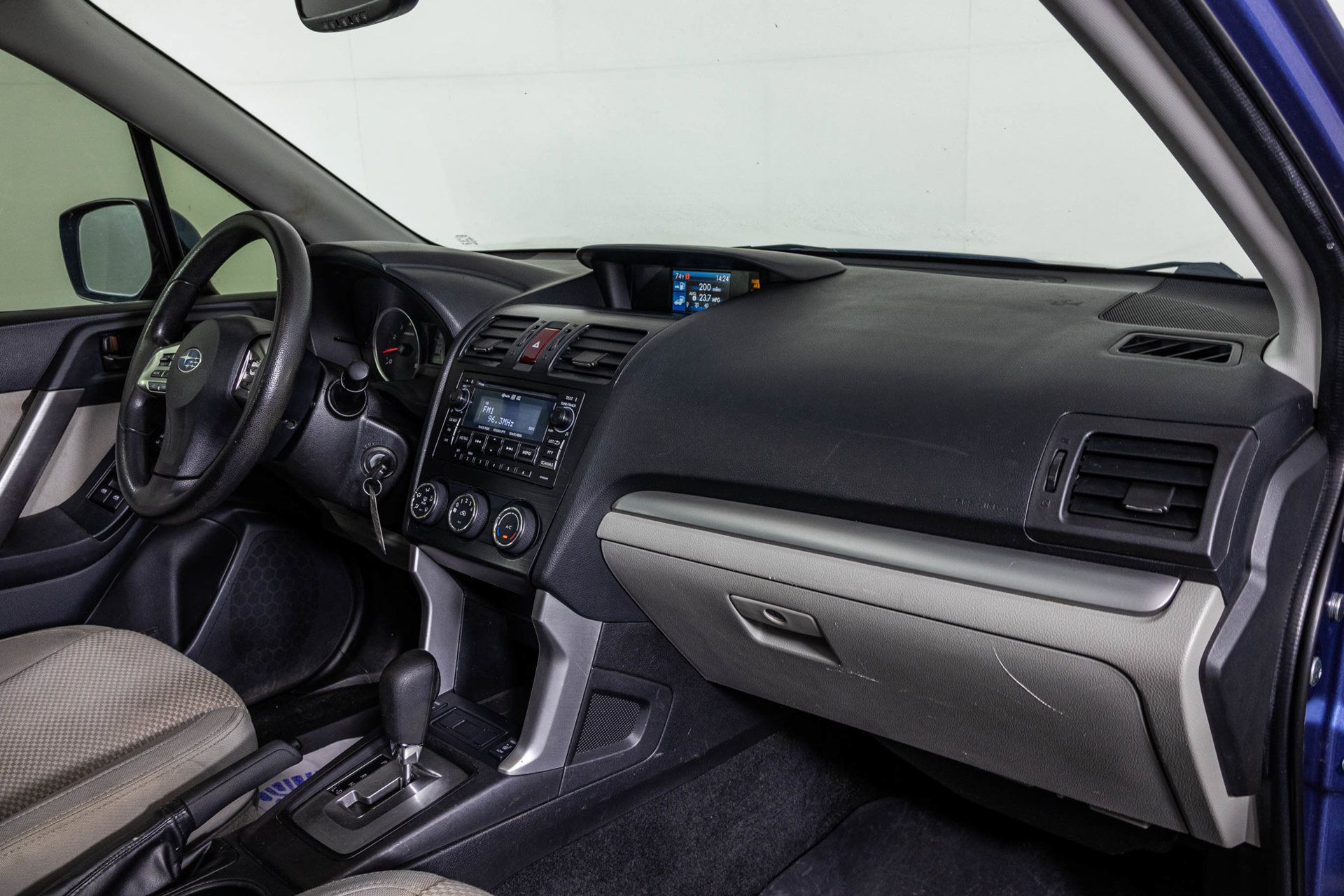 Used 2015 Subaru Forester 2.5i Premium w/ All-Weather Package AWD/4WD image 48