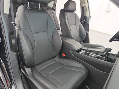 Used 2024 Honda Accord Touring image 10