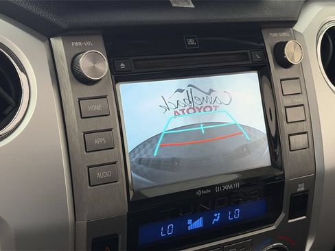 Used 2018 Toyota Tundra Limited w/ Limited Premium Package AWD/4WD image 17