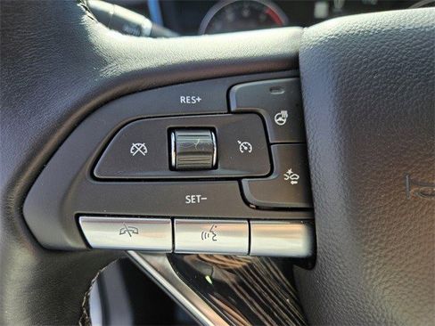 Certified 2025 Cadillac XT6 Premium Luxury image 26