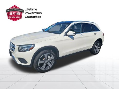 Used 2018 Mercedes-Benz GLC 300 4MATIC image 1