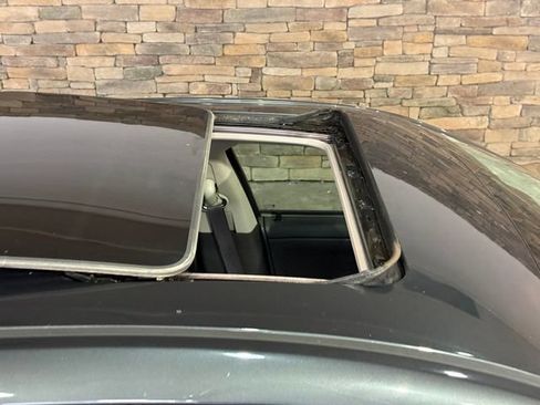 Used 2015 Chevrolet Impala LTZ FWD image 2