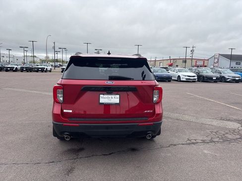 Used 2023 Ford Explorer ST-Line AWD/4WD image 6