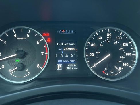 Used 2025 Nissan Sentra S FWD image 13