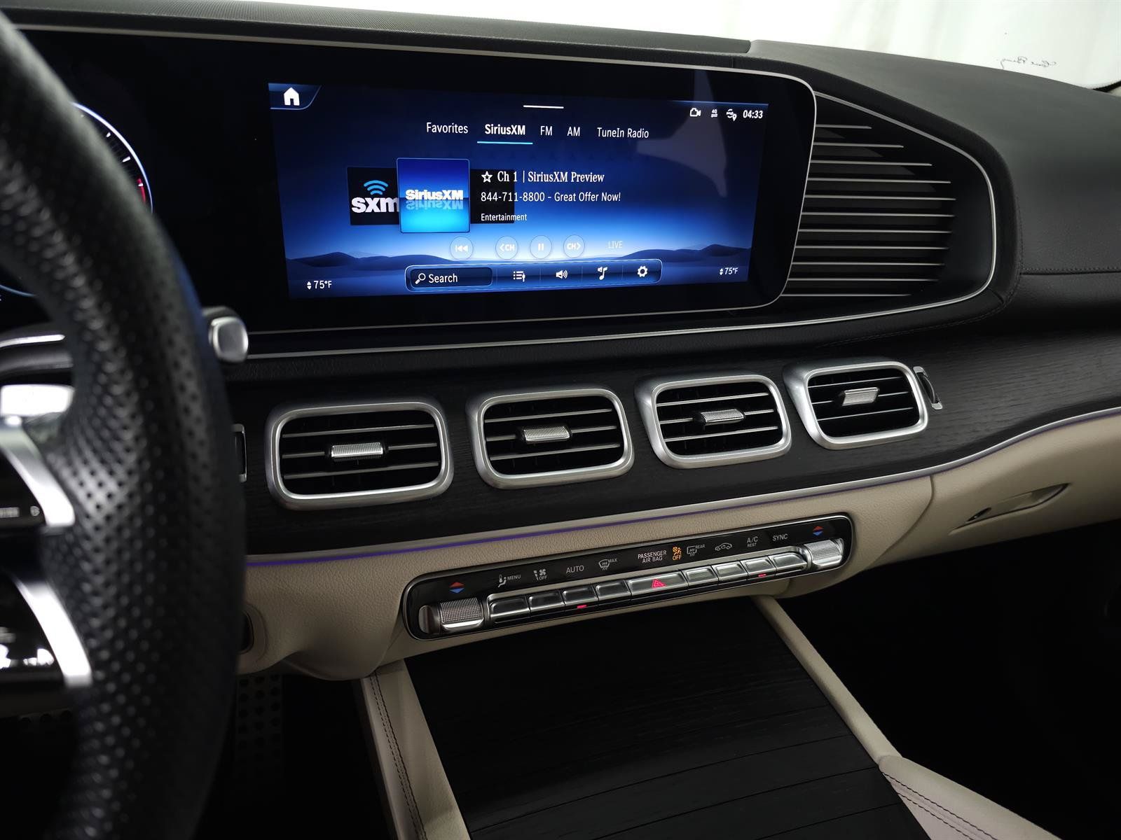 Used 2024 Mercedes-Benz GLS 450 4MATIC image 26