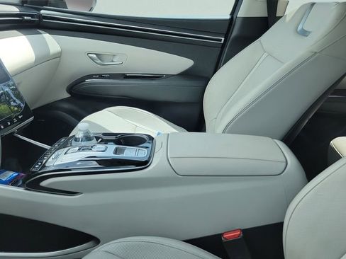 Used 2022 Hyundai Tucson Limited FWD image 5