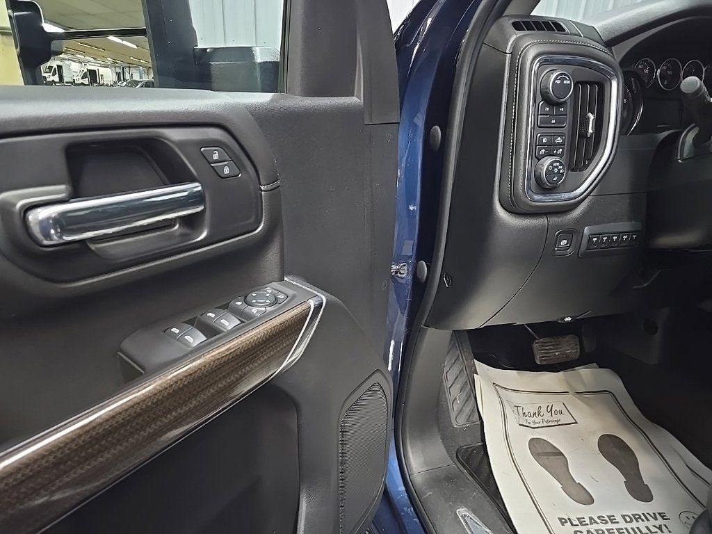 Used 2020 Chevrolet Silverado 2500 LT w/ All Star Edition AWD/4WD image 27