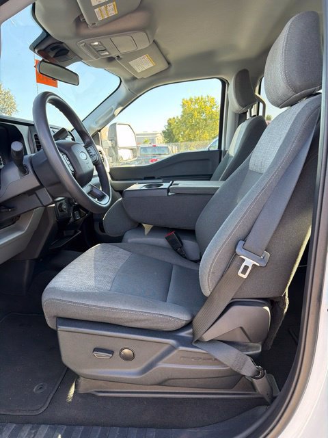 Used 2025 Ford F250 XLT AWD/4WD image 6