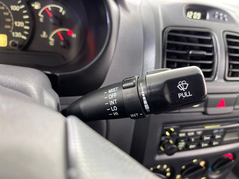 Used 2005 Hyundai Accent GLS FWD image 29