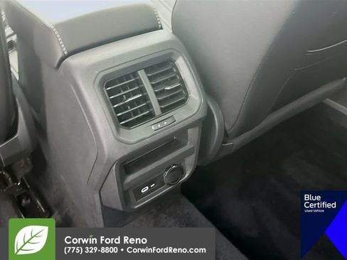 Used 2023 Volkswagen Tiguan SE w/ Panoramic Sunroof Package AWD/4WD image 30