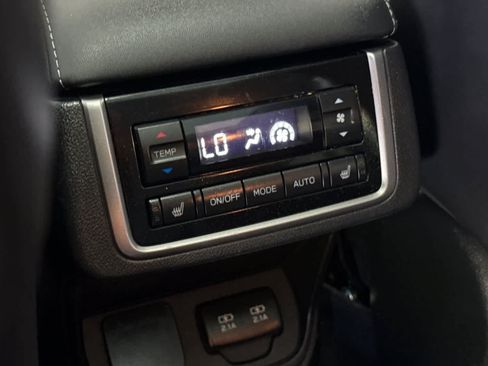Used 2020 Subaru Ascent Limited w/ Technology Package AWD/4WD image 14