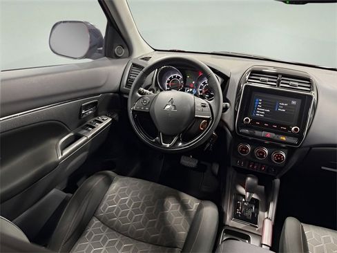 Used 2022 Mitsubishi Outlander Sport FWD image 24