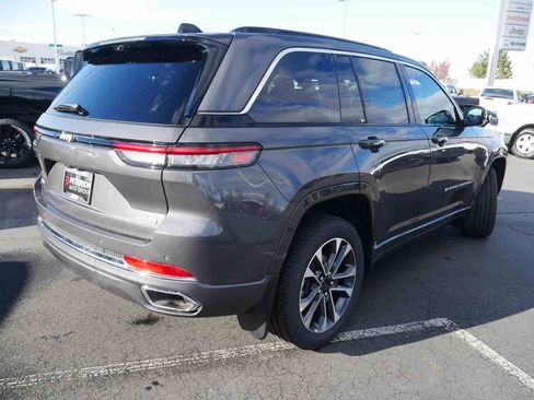 New 2025 Jeep Grand Cherokee Overland w/ Adv Protech Group III image 20