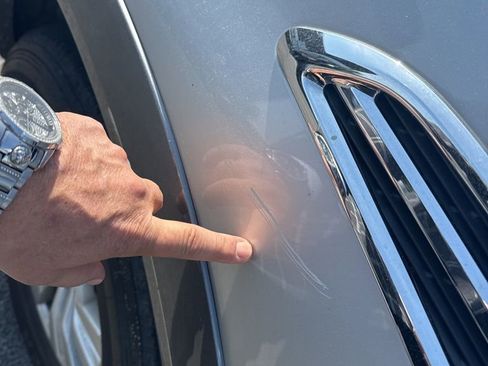 Used 2017 Nissan Armada SV w/ Driver Package image 7