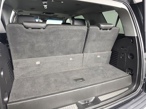 Used 2019 GMC Yukon Denali w/ Denali Ultimate Package image 38