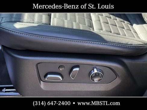 Used 2026 Cadillac Escalade V w/ LPO, ONYX Package AWD/4WD image 19